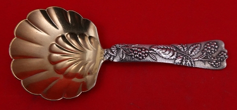 Bon Bon Spoon GW  solid  w/ raspberry motif shell bowl 5 3/8